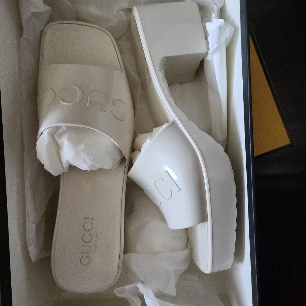 Gucci Mystic white rubber heel slides size 37